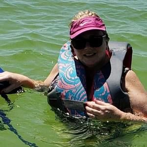 Meet your Posher, Julie